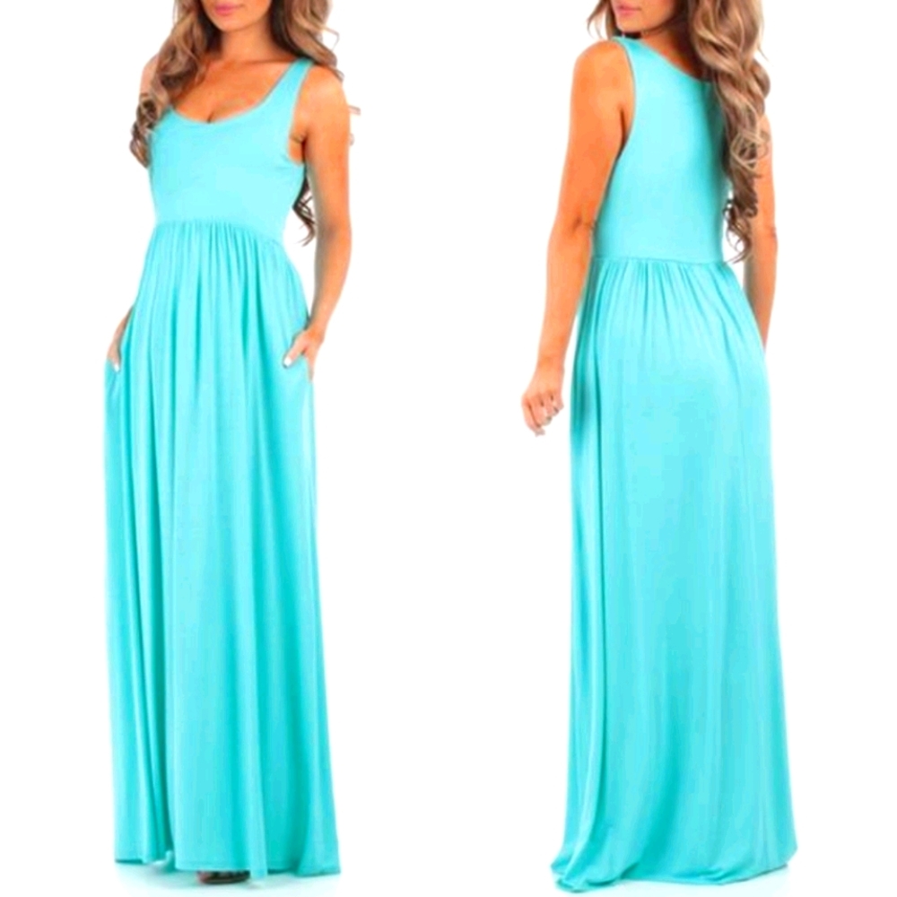 Women's maxi dress with pockets